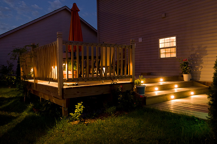 Ein stimmiges Lichtkonzept für Ihre Terrassenbeleuchtung ist ein wichtiger Aspekt bei der Gestaltung